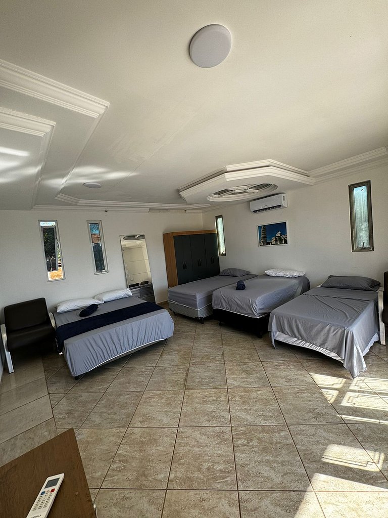 Apto exclusivo com banheiro