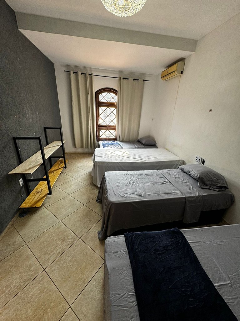 Quarto 01 quadruplo terreo
