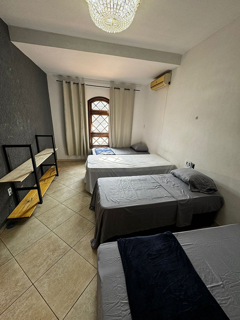 Quarto 01 quadruplo terreo