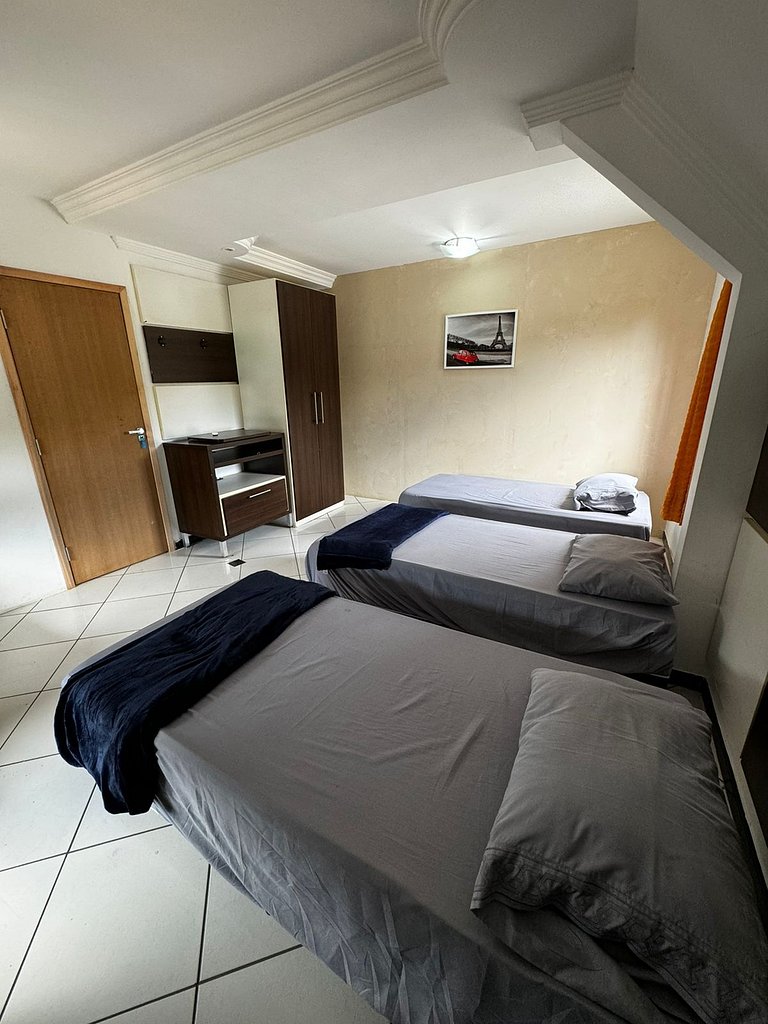 Quarto 03 - quadruplo 1 andar
