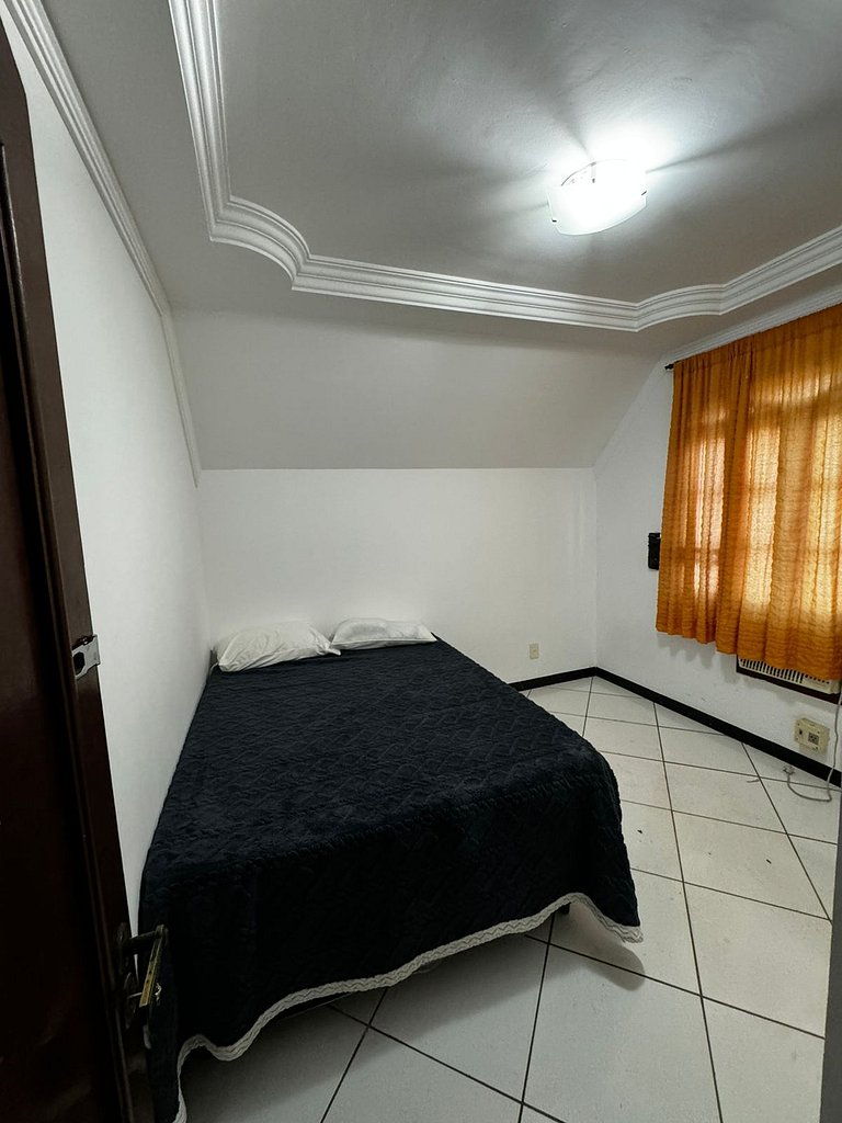 Quarto 04 - casal