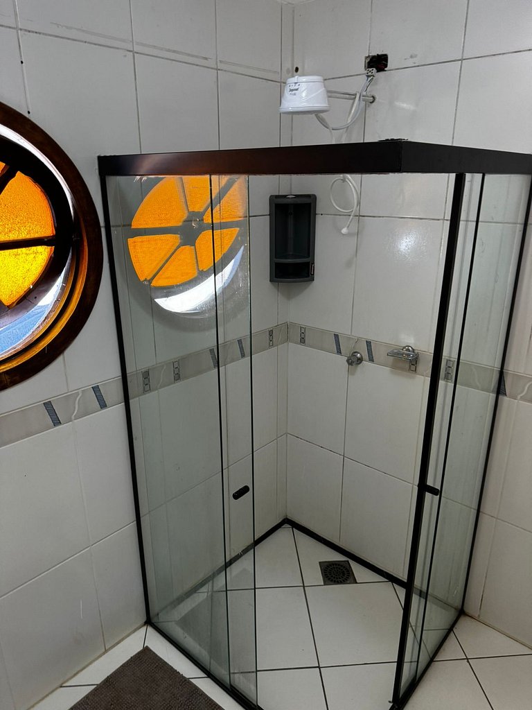 Quarto 02 - casal